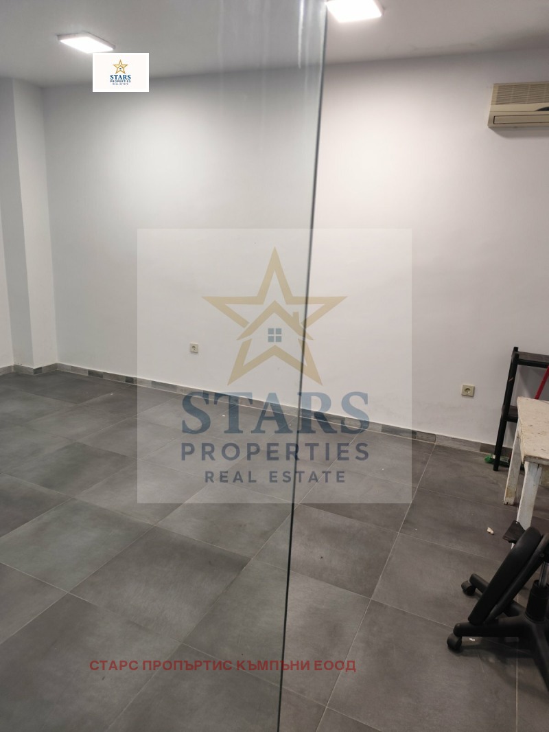 Продава ОФИС, гр. Варна, Централна поща, снимка 2 - Офиси - 52627548