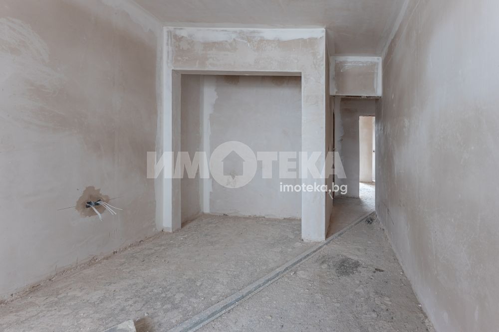 Продава 2-СТАЕН, гр. Варна, Център, снимка 3 - Апартаменти - 53721309