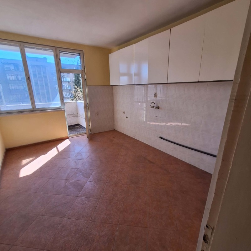 Продава 3-СТАЕН в град Стара Загора, Център - 63 кв.м / 120 000 € » 234 699.60 лв., СТАРОЗАГОРСКИ ИМОТИ