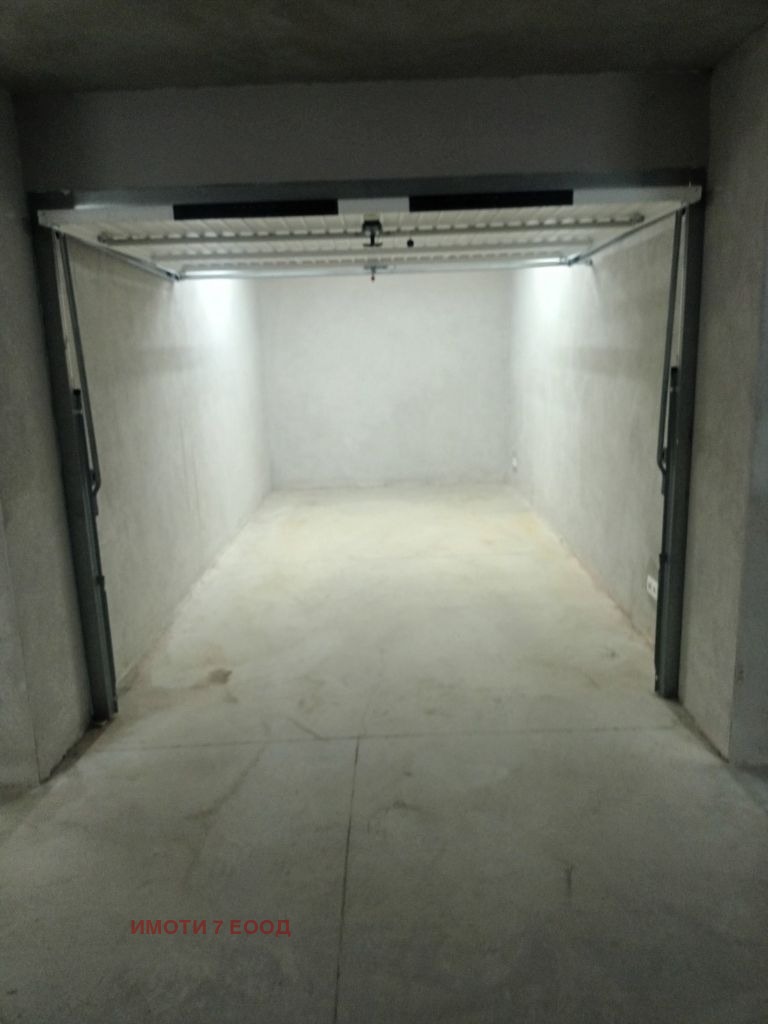 Продава ГАРАЖ | Imot.bg — изображение 9