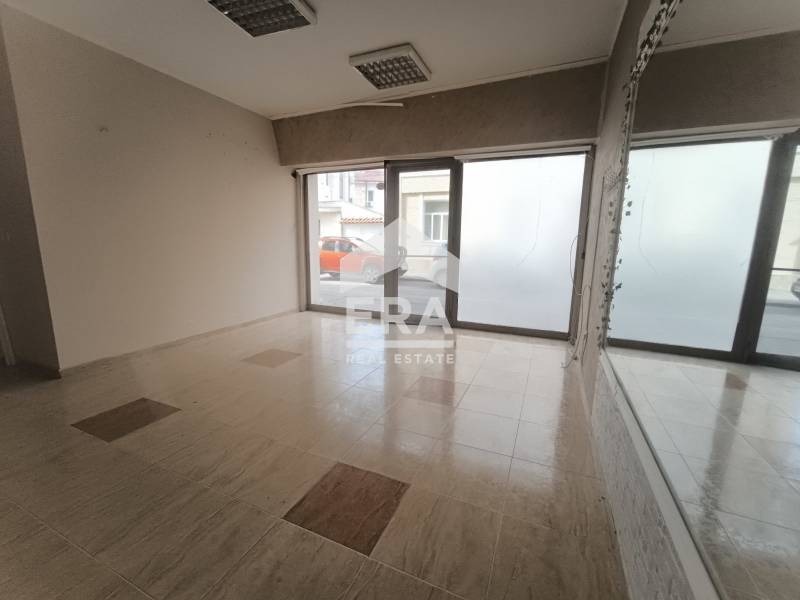 Продава БИЗНЕС ИМОТ, гр. Хасково, Училищни, снимка 4 - Други - 54266775