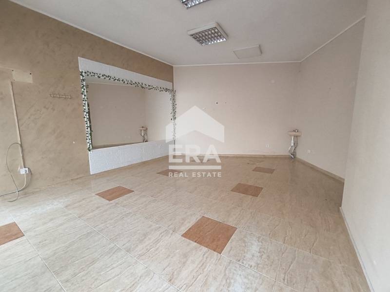 Продава БИЗНЕС ИМОТ, гр. Хасково, Училищни