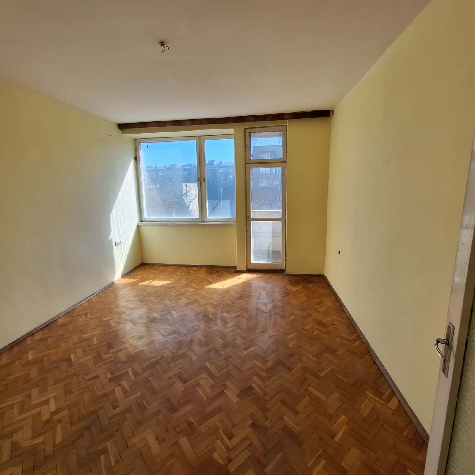 Продава 3-СТАЕН, гр. Стара Загора, Център, снимка 2 - Апартаменти - 53856816