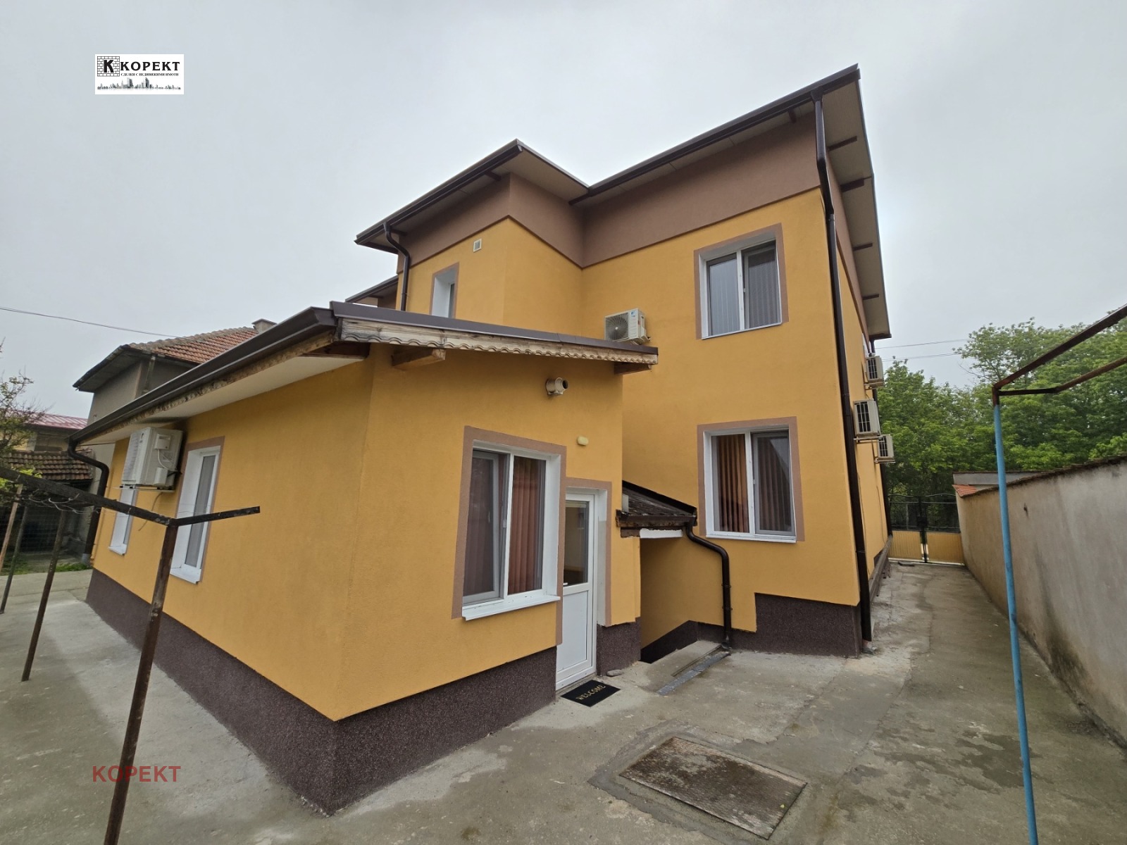 Продава ХОТЕЛ, гр. Долна Митрополия, област Плевен, снимка 2 - Хотели - 54585598