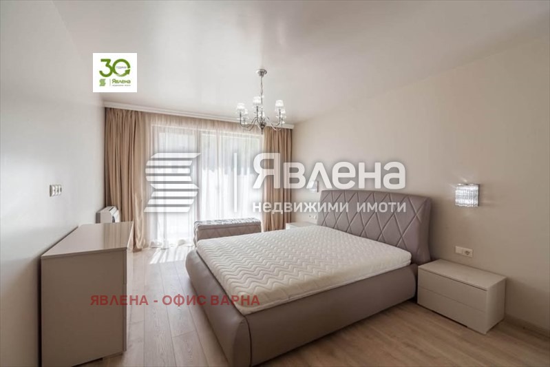 Продава МНОГОСТАЕН, гр. Варна, Център, снимка 3 - Апартаменти - 56341548