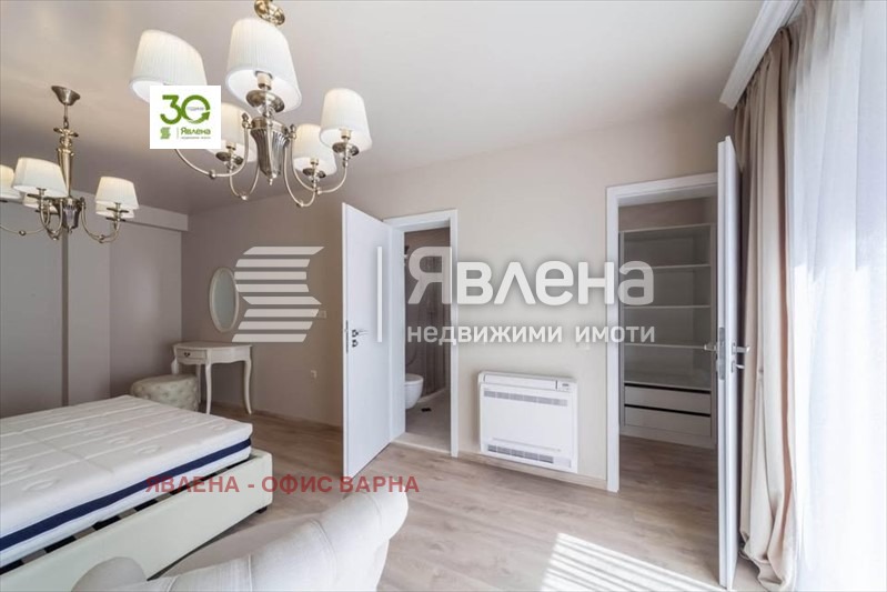 Продава МНОГОСТАЕН, гр. Варна, Център, снимка 8 - Апартаменти - 56341548