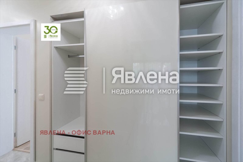 Продава МНОГОСТАЕН, гр. Варна, Център, снимка 12 - Апартаменти - 56341548