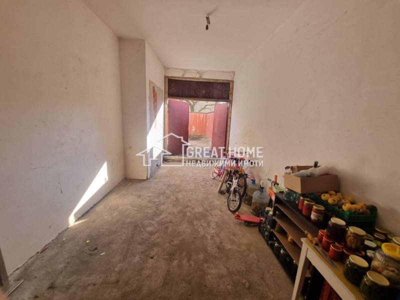 Продава  Гараж град Търговище , Център , 33 кв.м | 34900840 - изображение [2]