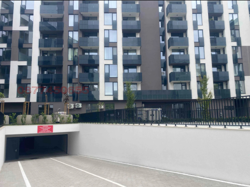 Продава ГАРАЖ, ПАРКОМЯСТО, гр. София, Дружба 2