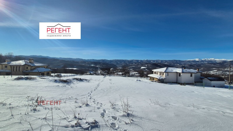 Продава ПАРЦЕЛ в град Габрово, Пройновци - 7646 кв.м / 100 000 € » 195 583.00 лв., РЕГЕНТ
