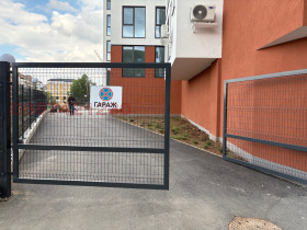 Garagem Studentski grad, Sofia 6