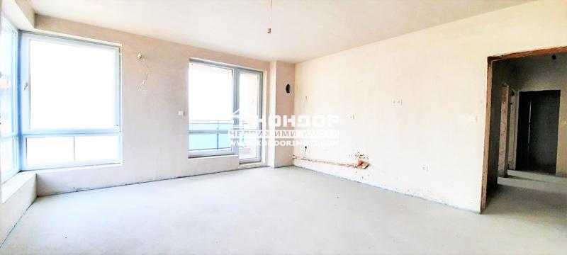 Продава  2-стаен град Пловдив , Въстанически , 96 кв.м | 71447461 - изображение [2]