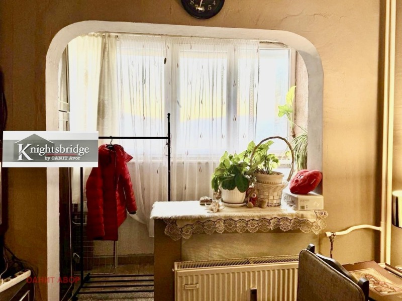 À venda  2 quartos Sofia , Krasno selo , 110 m² | 72915431 - imagem [4]