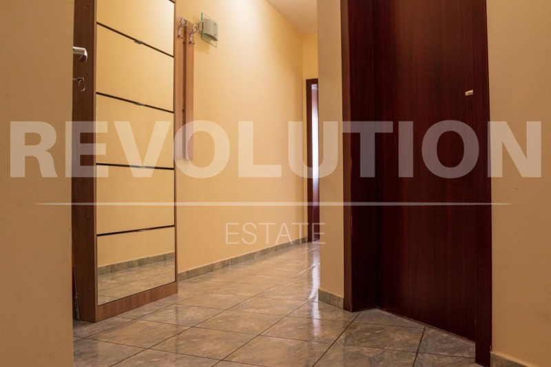 In vendita  2 camere da letto Varna , Chataldga , 110 mq | 17296951 - Immagine [4]