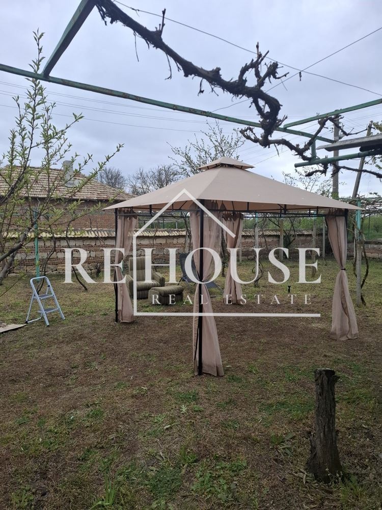 Продава КЪЩА, с. Караманите, област Варна, снимка 12 - Къщи - 53770159