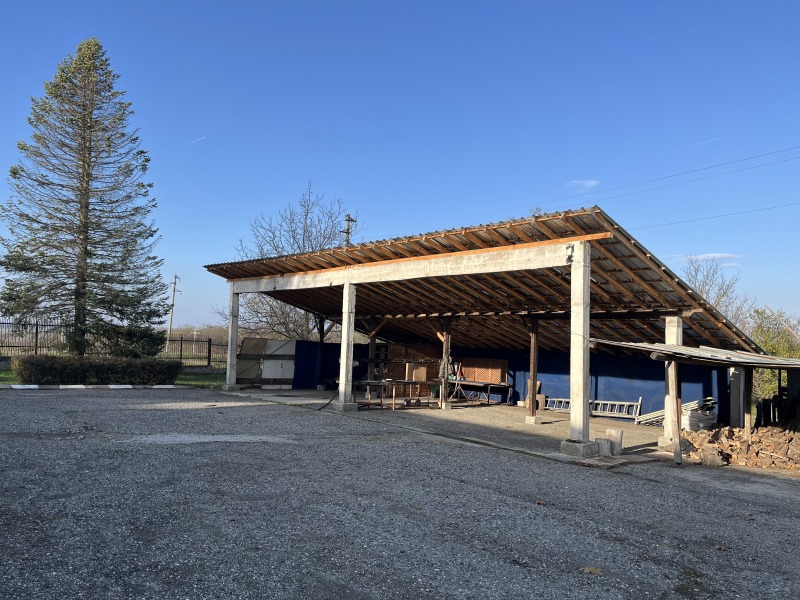 Продава ВИЛА, с. Крушари, област Добрич, снимка 2 - Вили - 53066442