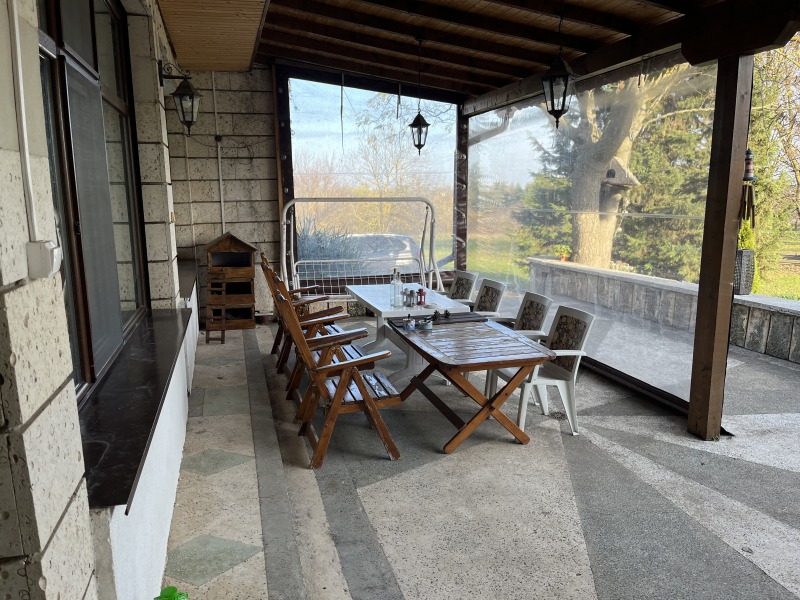 Продава ВИЛА, с. Крушари, област Добрич, снимка 3 - Вили - 53066442