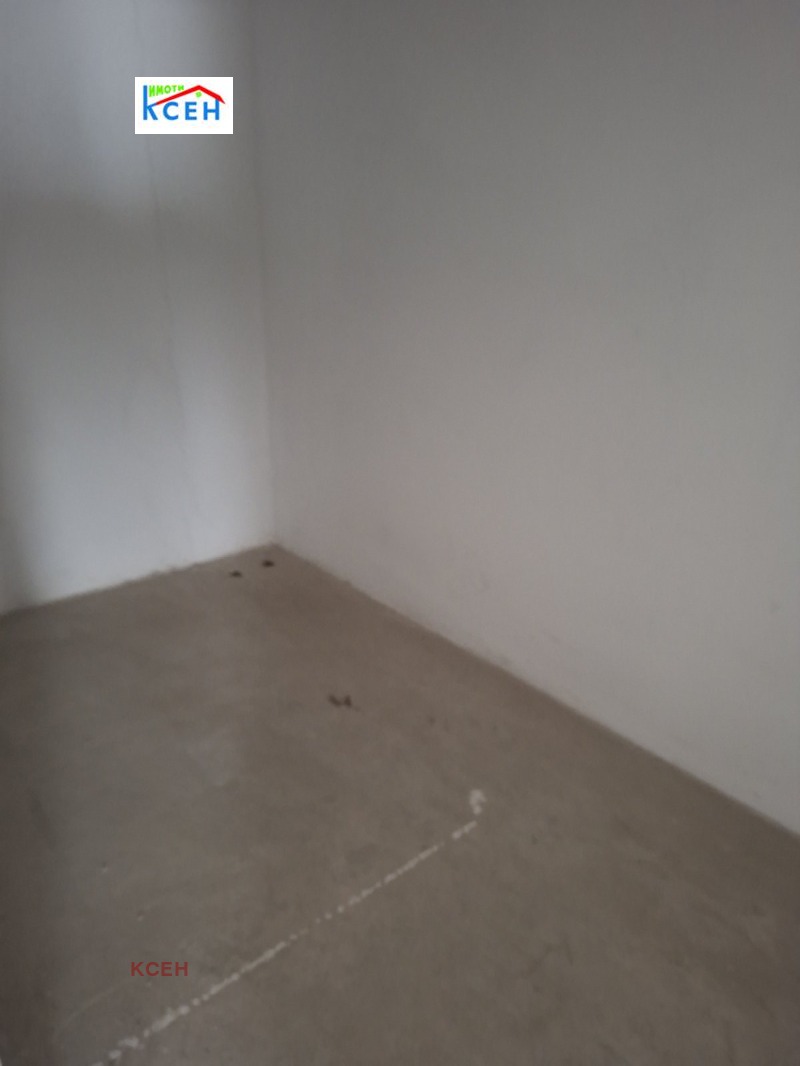 Продава ГАРАЖ, ПАРКОМЯСТО, гр. Търговище, Център, снимка 6 - Гаражи и паркоместа - 53370577