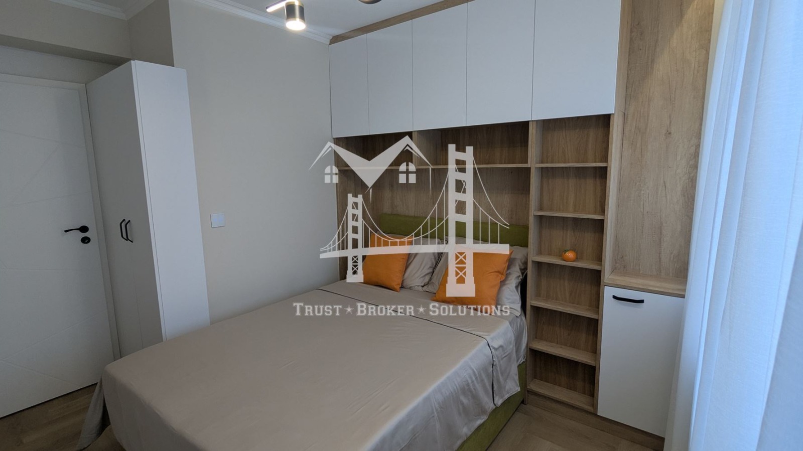 Продава 2-СТАЕН, гр. София, Център, снимка 8 - Апартаменти - 53707896