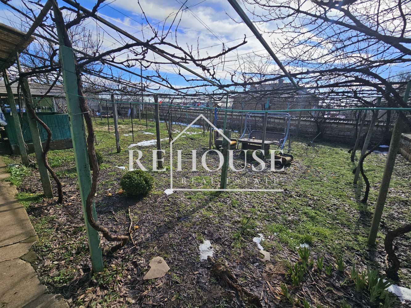 Продава КЪЩА, с. Караманите, област Варна, снимка 9 - Къщи - 53770159