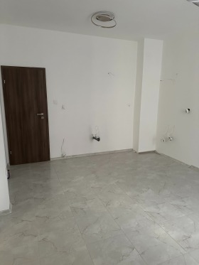 2 camere da letto Tsentar, Sofia 8