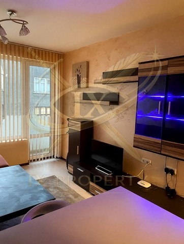 Продава 2-СТАЕН, гр. Бургас, Лазур, снимка 3 - Апартаменти - 55031753