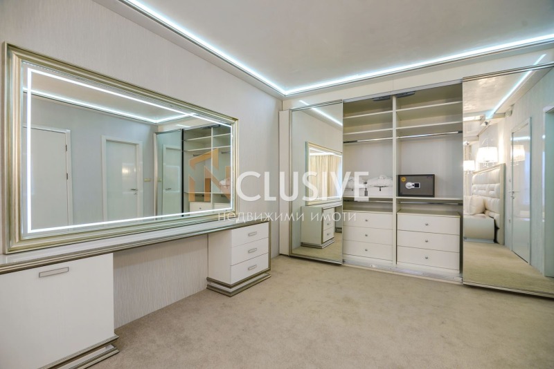 À venda  2 quartos Varna , k.k. Zlatni piasaci , 147 m² | 98590097 - imagem [14]