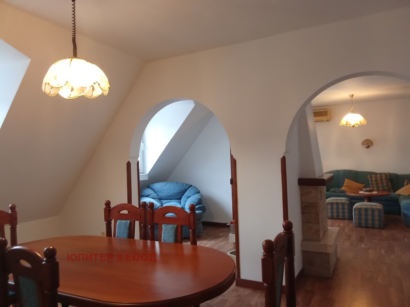 Eladó  2 hálószobás Sofia , Borovo , 130 négyzetméter | 67088131 - kép [5]