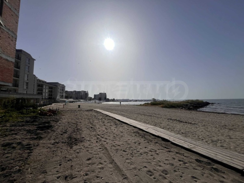 Продава 3-СТАЕН, гр. Поморие, област Бургас, снимка 6 - Апартаменти - 53113008