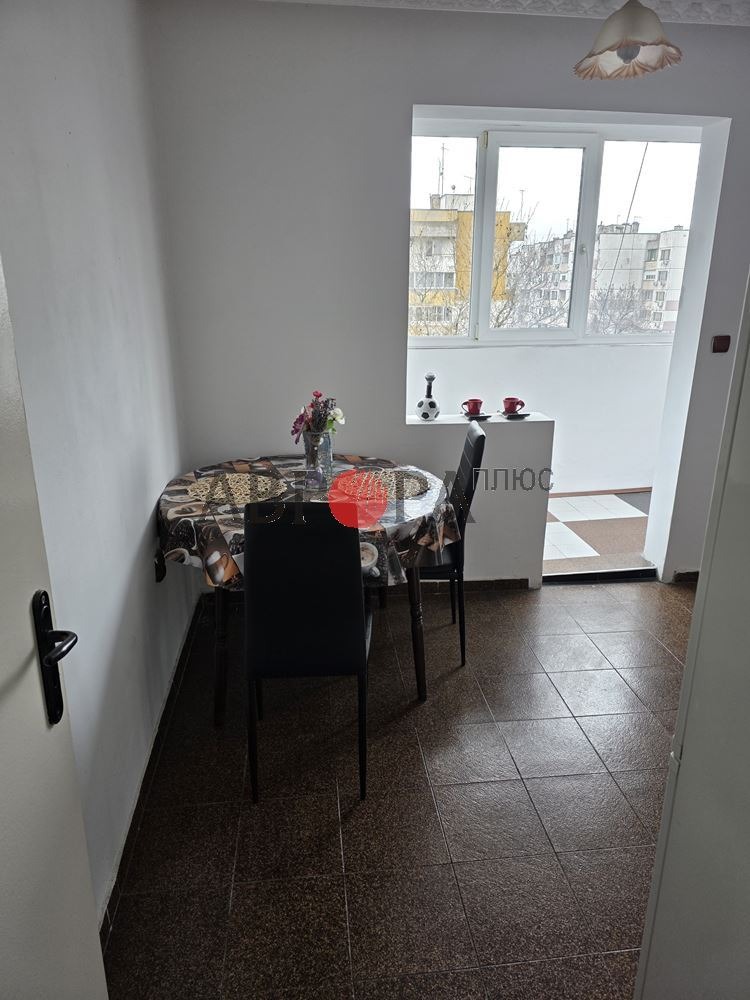 Продава 3-СТАЕН, гр. Бургас, Възраждане, снимка 2 - Апартаменти - 54047186