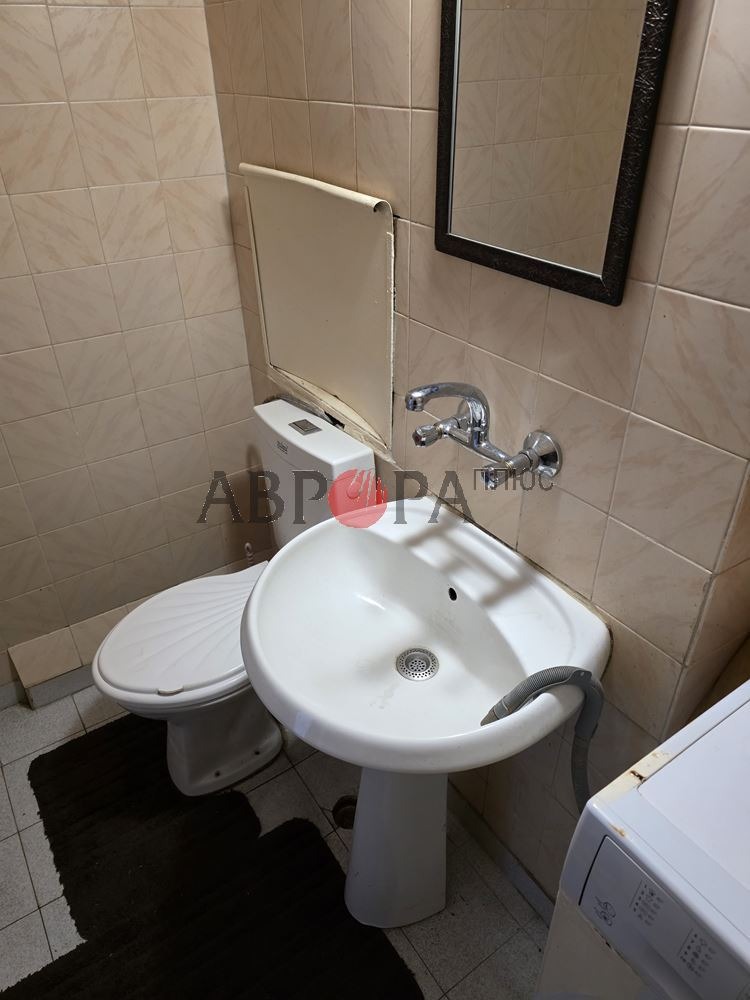 Продава 3-СТАЕН, гр. Бургас, Възраждане, снимка 15 - Апартаменти - 54047186