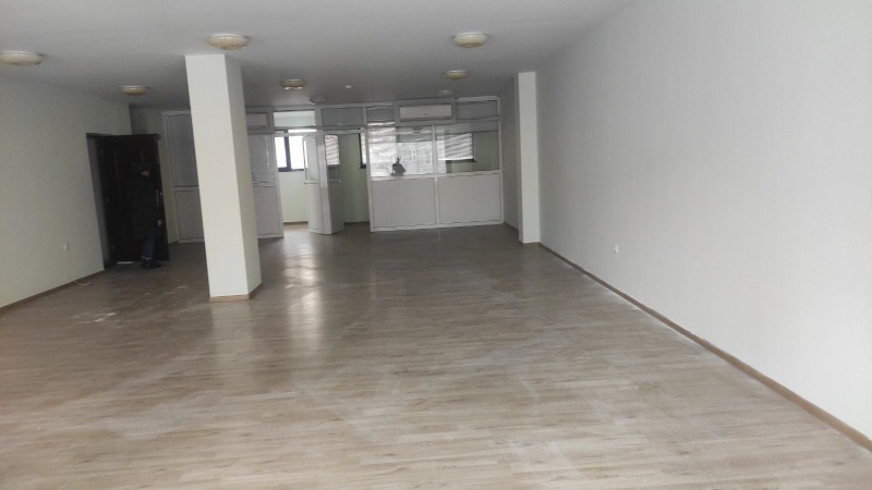 En venta  Oficina Plovdiv , Karshiyaka , 261 metros cuadrados | 79644255 - imagen [9]