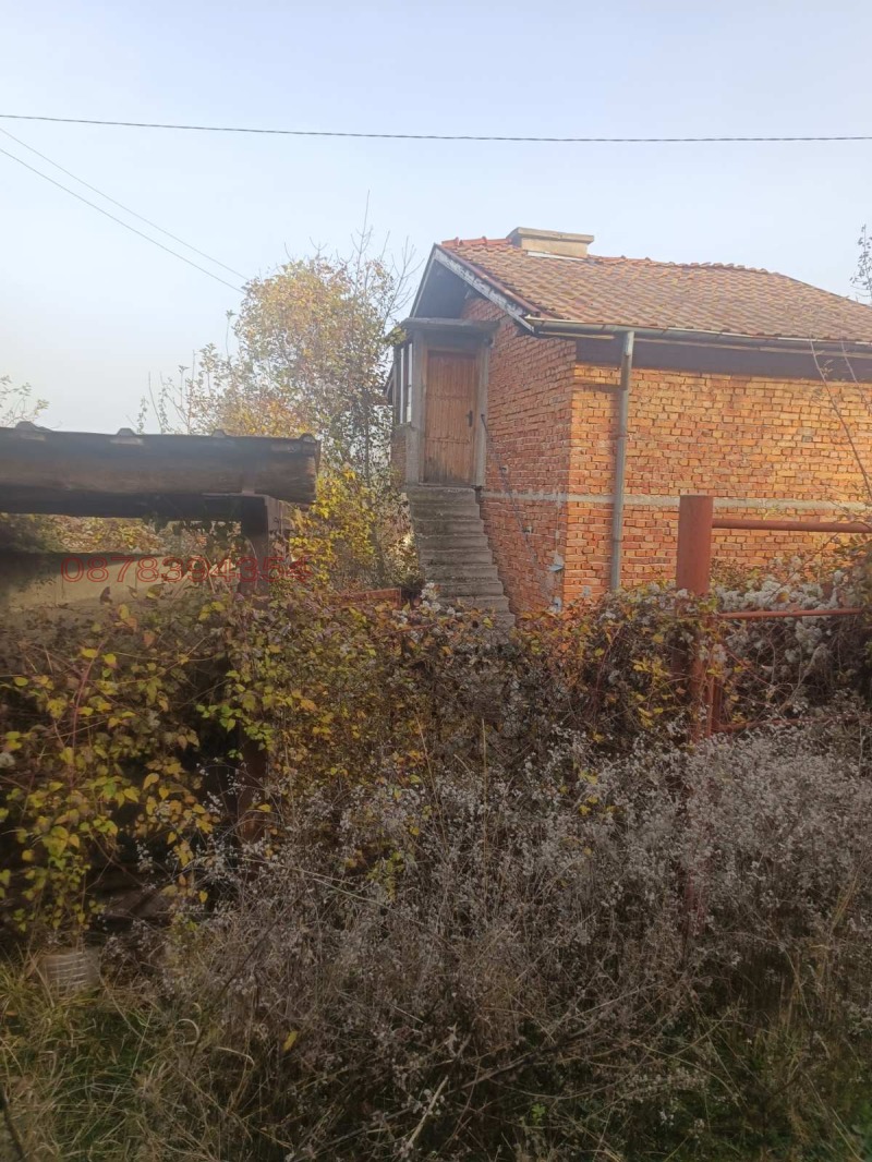 Продава КЪЩА, с. Извор, област София област, снимка 5 - Къщи - 52771806