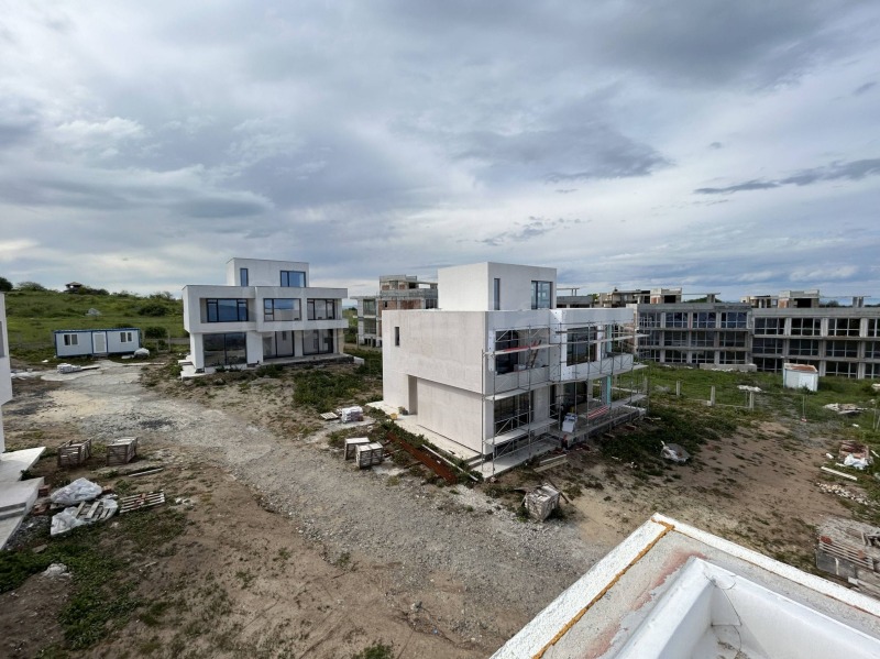 Продава КЪЩА, гр. Черноморец, област Бургас, снимка 12 - Къщи - 53119934