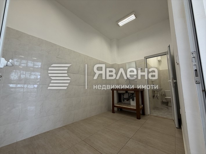 Продава МАГАЗИН, гр. Пловдив, Тракия, снимка 5 - Магазини - 55535216
