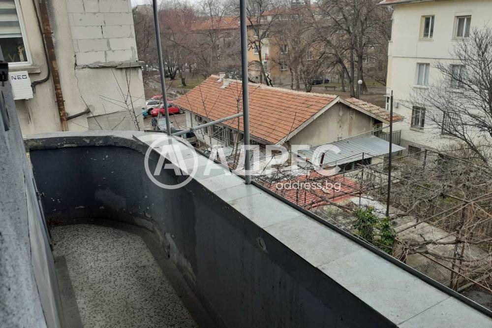 Продава ЕТАЖ ОТ КЪЩА, гр. Пловдив, Мараша, снимка 11 - Етаж от къща - 54105977