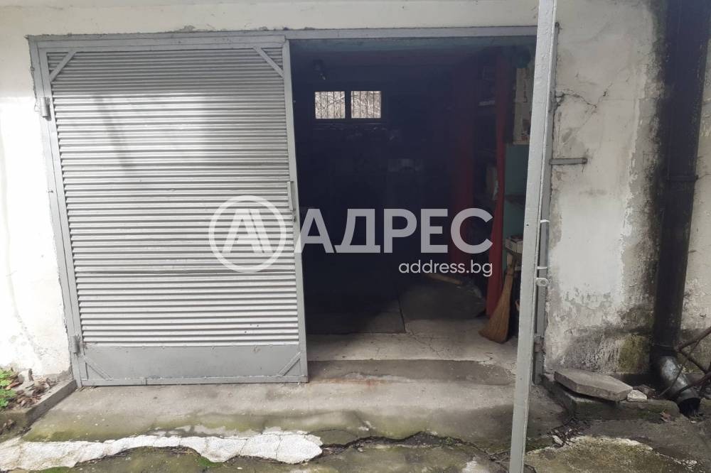 Продава ЕТАЖ ОТ КЪЩА, гр. Пловдив, Мараша, снимка 13 - Етаж от къща - 54105977