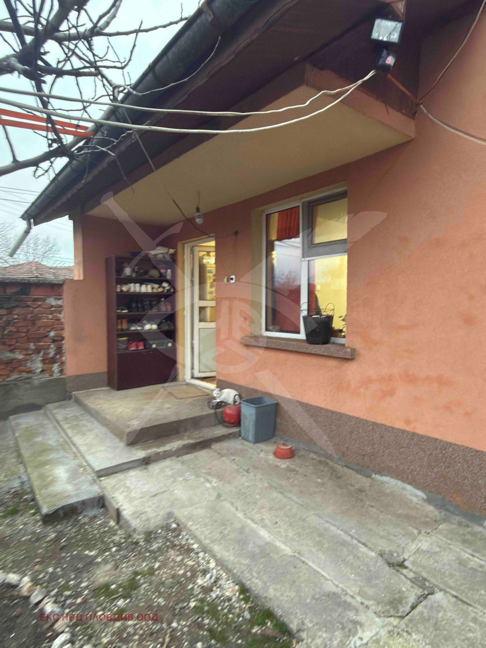 Продава КЪЩА, с. Градина, област Пловдив