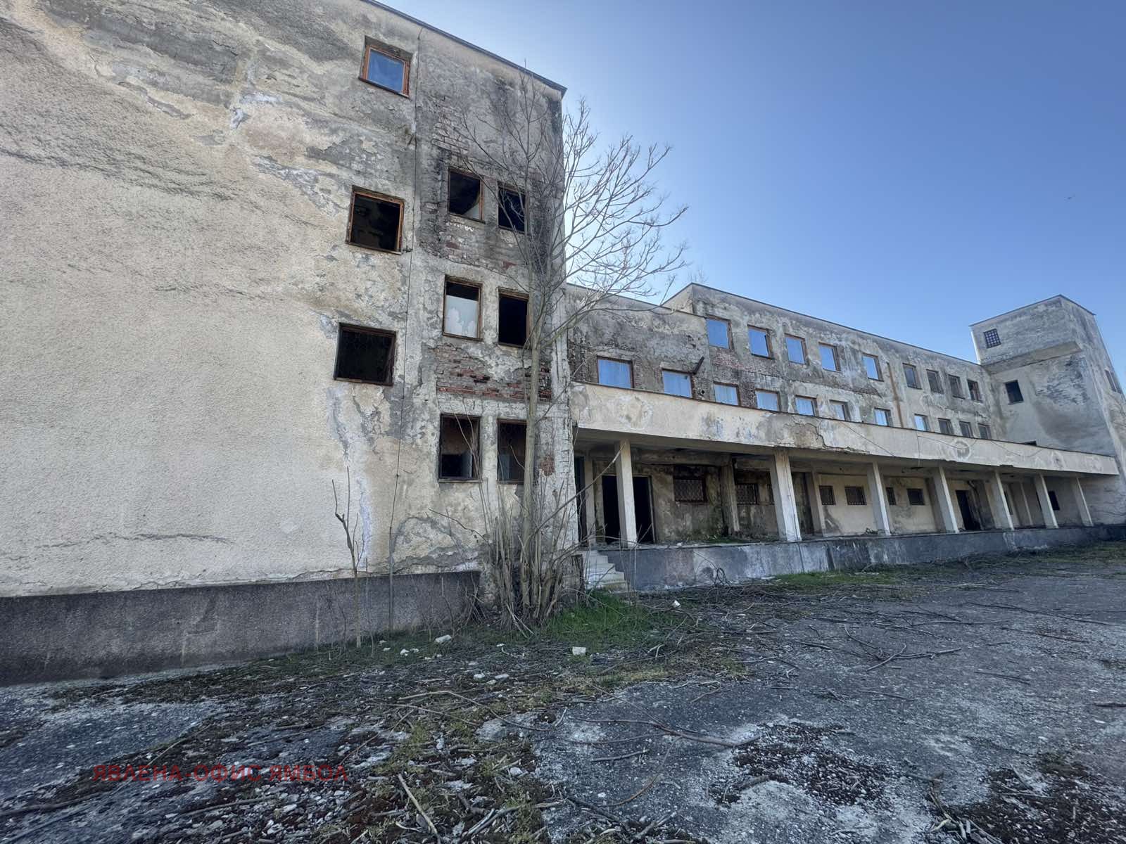 Продава ПРОМ. ПОМЕЩЕНИЕ, гр. Тополовград, област Хасково, снимка 2 - Производствени сгради - 54691098