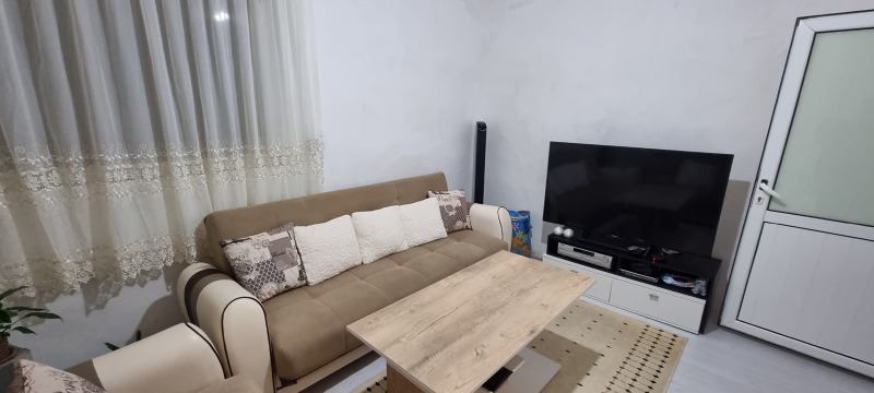 Продава КЪЩА в град Разград, Абритус - 79 кв.м / 107 371.30 € » 210 000 лв., РОС -НЕДВИЖИМИ ИМОТИ