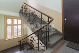 3+ camere da letto Tsentar, Sofia
