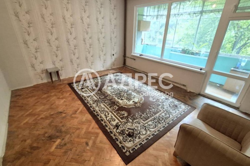 Продава 2-СТАЕН, гр. София, Толстой, снимка 2 - Апартаменти - 53177554