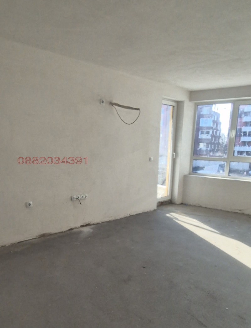 Продава 3-СТАЕН, гр. Пазарджик, Устрем, снимка 2 - Апартаменти - 53004060