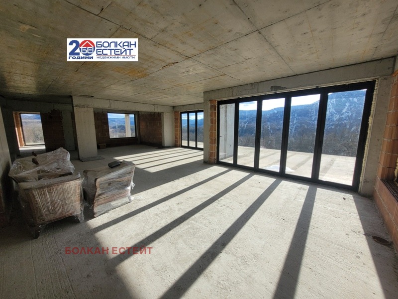 Продава КЪЩА, с. Радковци, област Велико Търново, снимка 8 - Къщи - 41822184