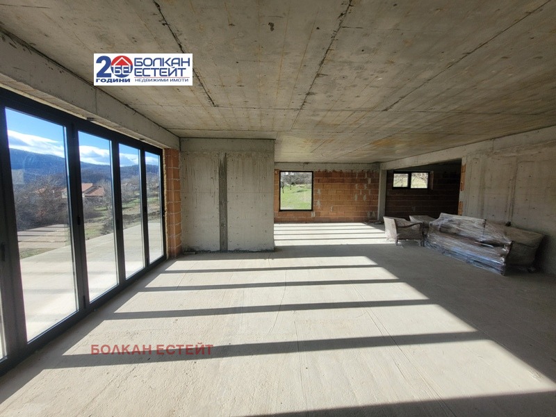 Продава КЪЩА, с. Радковци, област Велико Търново, снимка 9 - Къщи - 41822184