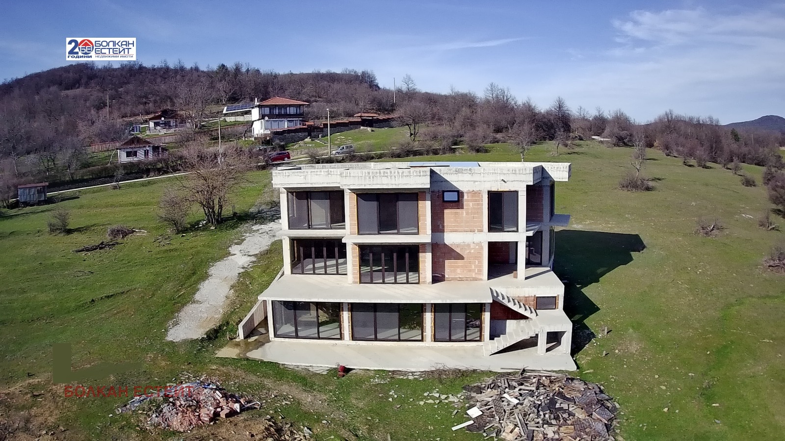 Продава КЪЩА, с. Радковци, област Велико Търново, снимка 2 - Къщи - 41822184