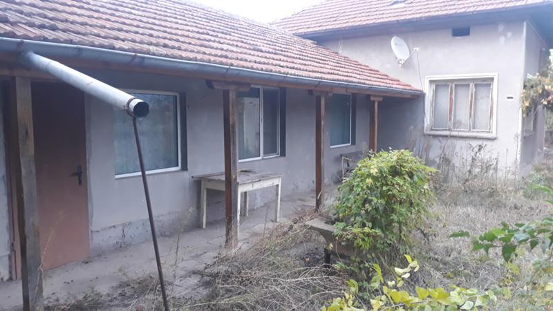 Продава КЪЩА, с. Горна Митрополия, област Плевен, снимка 3 - Къщи - 54368208