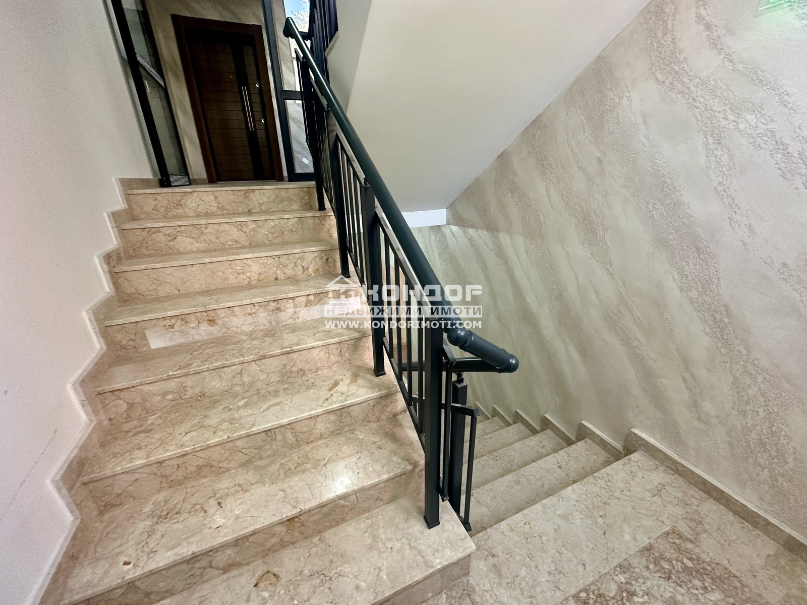 Продава 3-СТАЕН, гр. Пловдив, Кючук Париж, снимка 5 - Апартаменти - 47876274