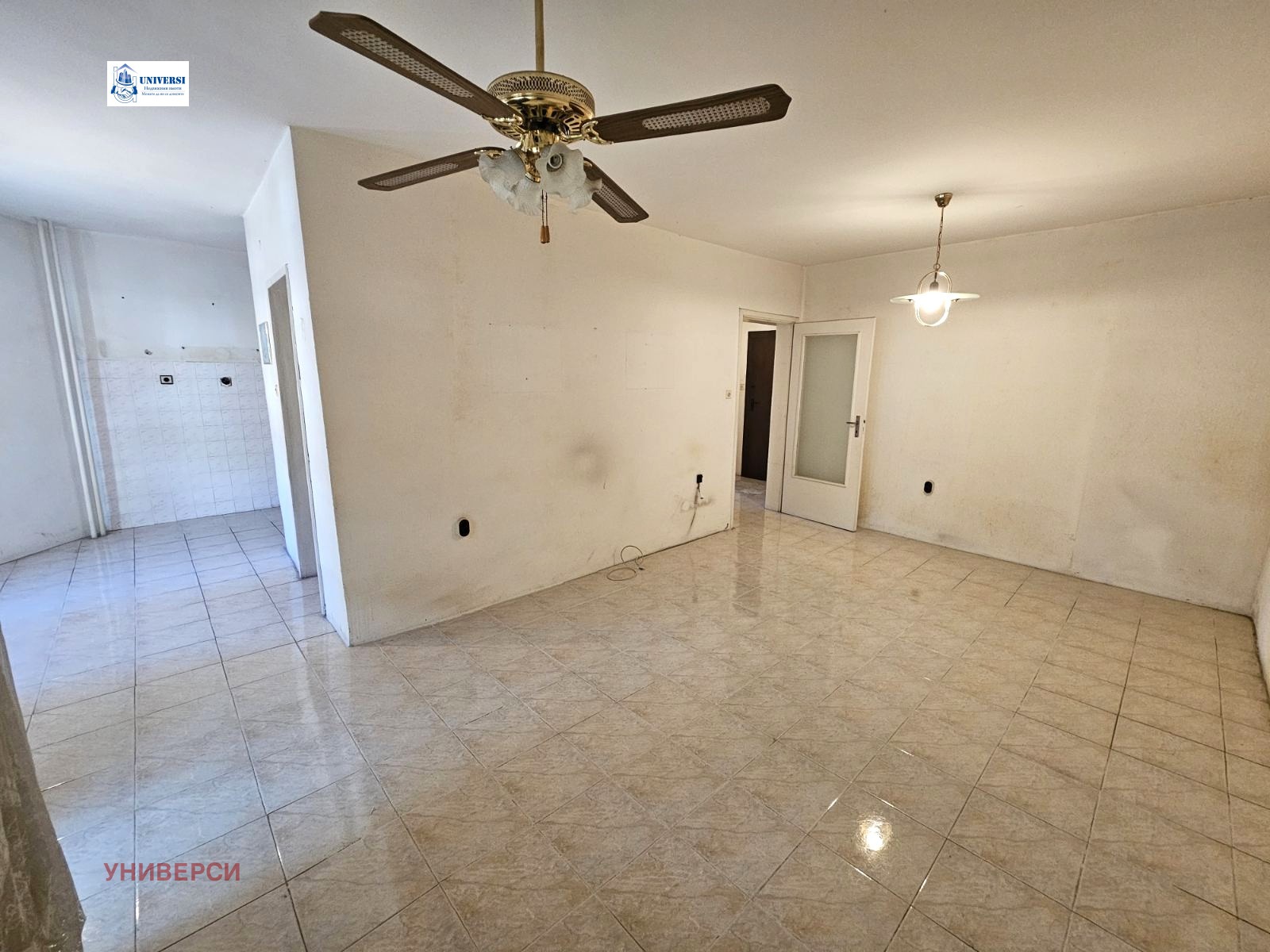 Продава 3-СТАЕН, гр. Варна, Център, снимка 4 - Апартаменти - 53814421