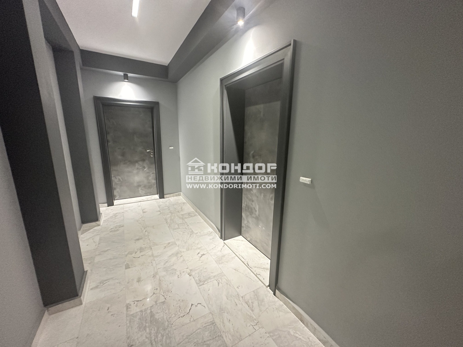 Продава 3-СТАЕН, гр. Пловдив, Център, снимка 5 - Апартаменти - 56719524